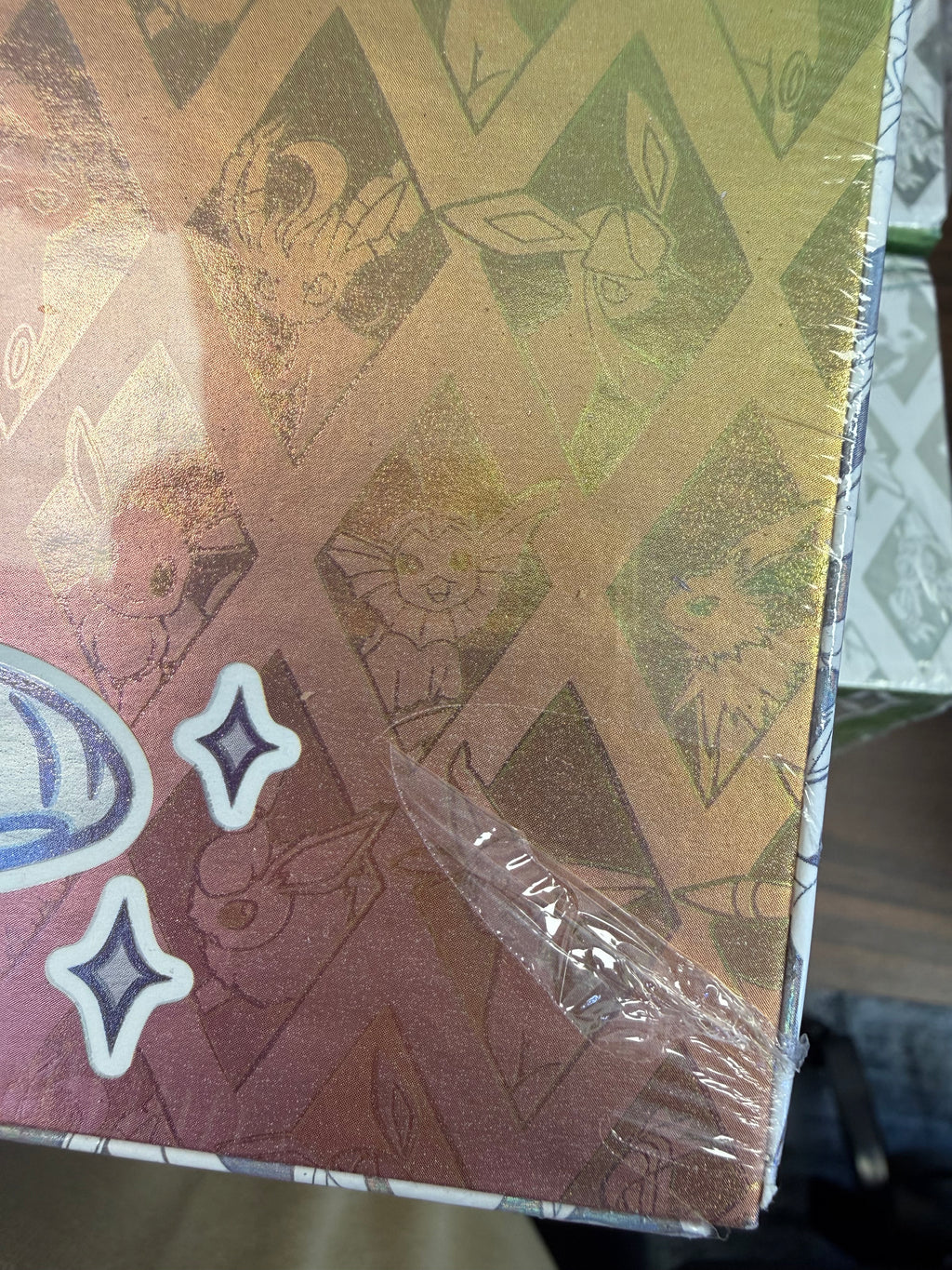 (External box damage) Prismatic Evolutions Super Premium Collection
